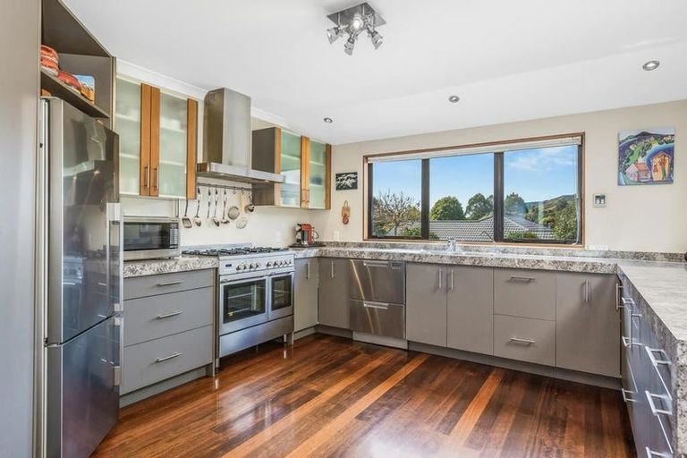 Photo of property in 94 Maui Pomare Road, Nikau Valley, Paraparaumu, 5032