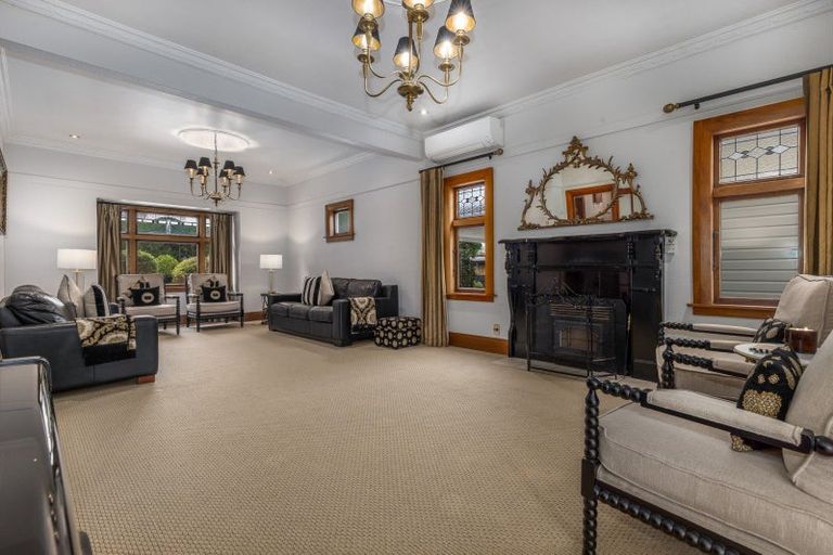 Photo of property in 119 Bartholomew Road, Levin, 5510