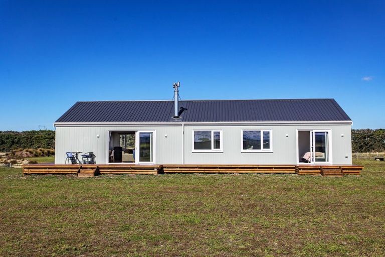 Photo of property in 86 Racecourse Road, Amberley, 7482