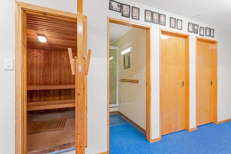 Photo of property in 280 Queen Elizabeth Ii Drive, Mairehau, Christchurch, 8052