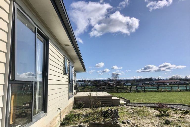 Photo of property in 36 Svenson Road, Waipukurau, 4200