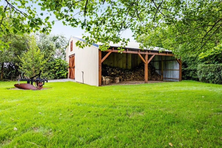 Photo of property in 414b Turuturu Road, Hawera, 4674