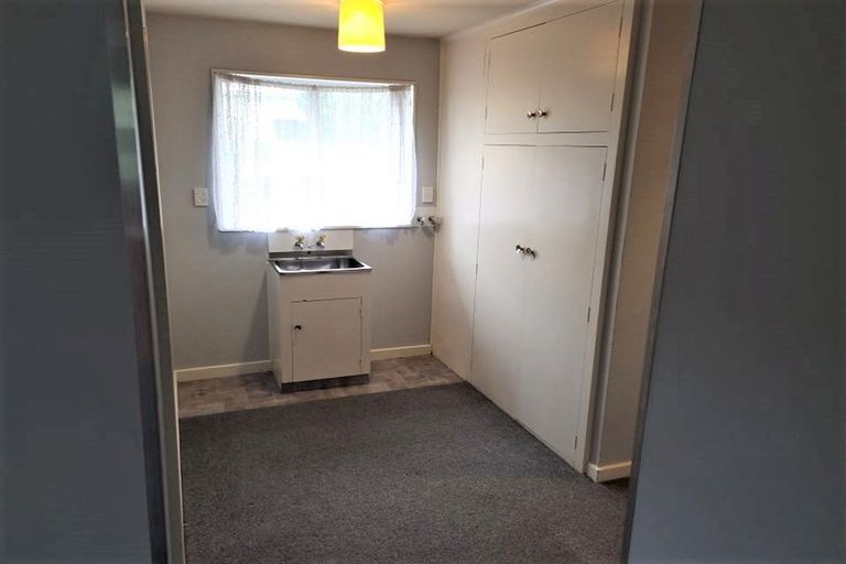 Photo of property in 1/39 Waimairi Road, Upper Riccarton, Christchurch, 8041