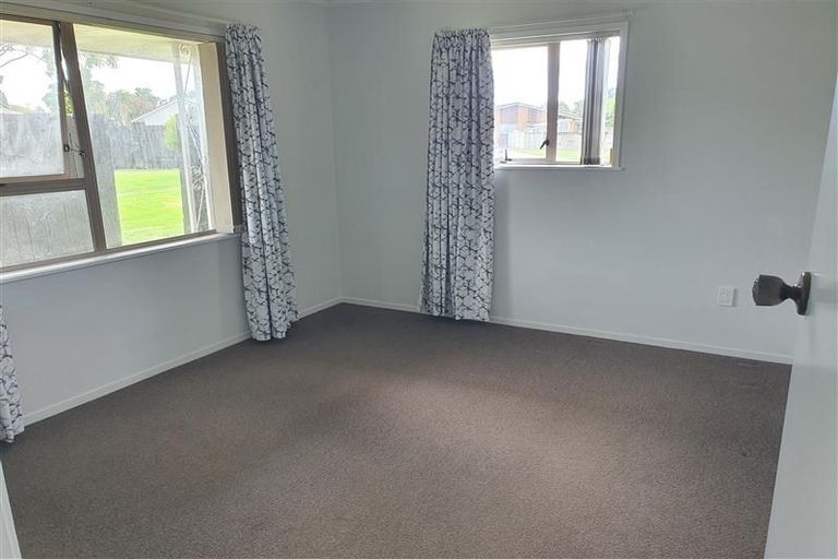Photo of property in 1/48 Latham Avenue, Pakuranga, Auckland, 2010