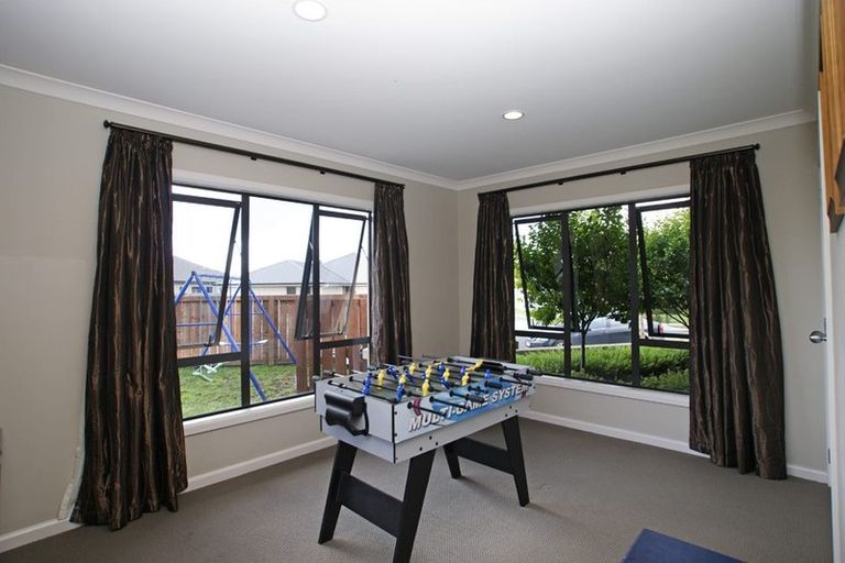 Photo of property in 3 Gibbston Close, Huntington, Hamilton, 3210