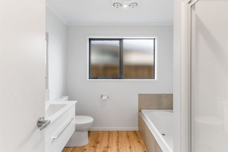 Photo of property in 8 Munro Lane, Rolleston, 7615