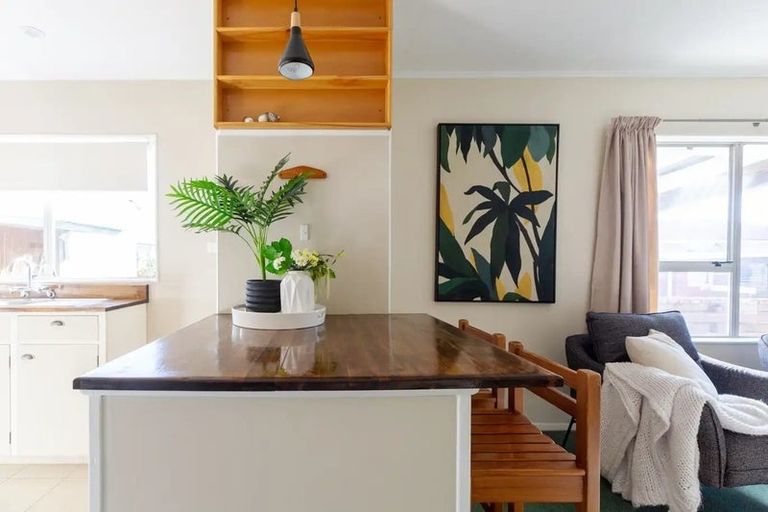 Photo of property in 4/5 Hereford Street, Stoke, Nelson, 7011