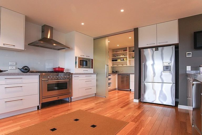 Photo of property in 299 Manly Street, Paraparaumu Beach, Paraparaumu, 5032