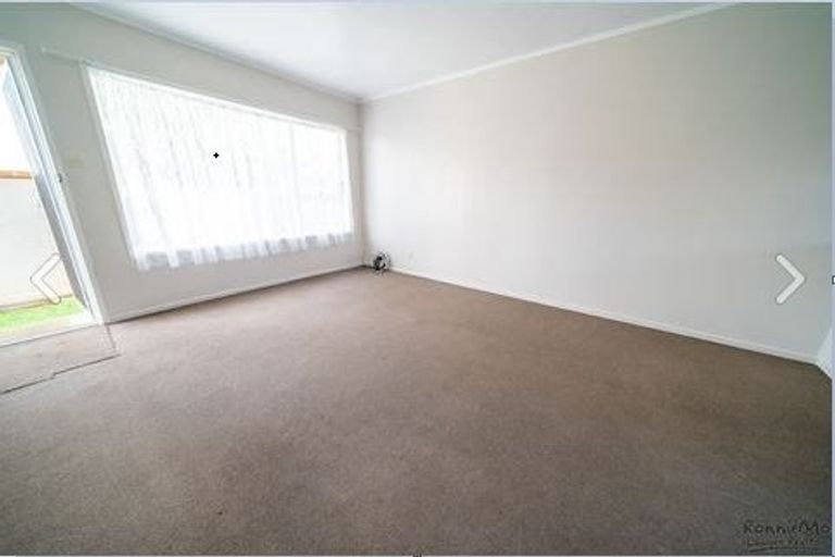 Photo of property in 2/41 Miro Street, New Lynn, Auckland, 0600