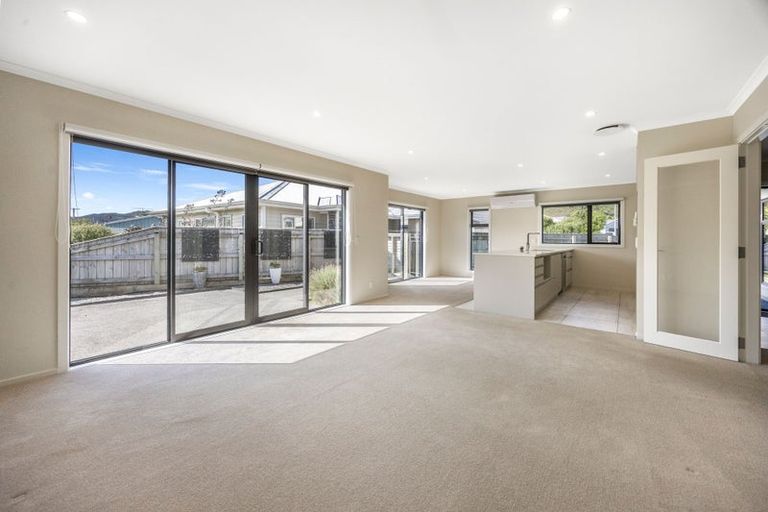 Photo of property in 13 Henrietta Maxwell Grove, Wainuiomata, Lower Hutt, 5014