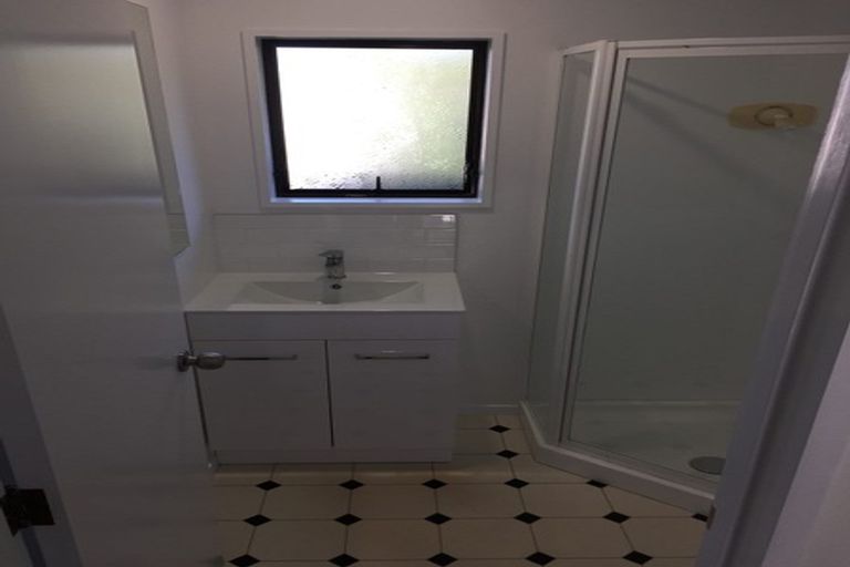 Photo of property in 1/318 Withells Road, Avonhead, Christchurch, 8042