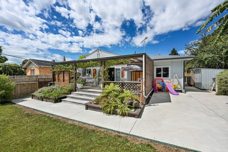 Photo of property in 100 Macfarlane Street, Hamilton East, Hamilton, 3216