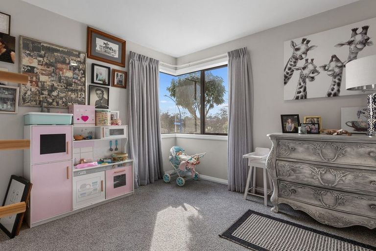 Photo of property in 128 Castlewold Drive, Bethlehem, Tauranga, 3110