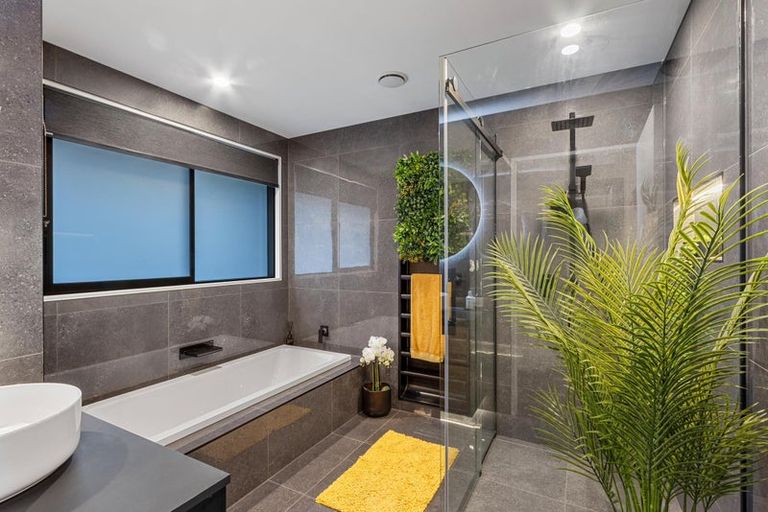 Photo of property in 38 Stationmasters Way, Prebbleton, 7604