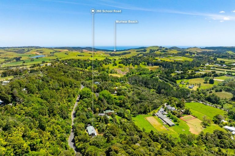 Photo of property in 260 School Road, Waimauku, 0881