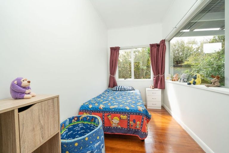 Photo of property in 60 Valley Road, Hikurangi, 0114