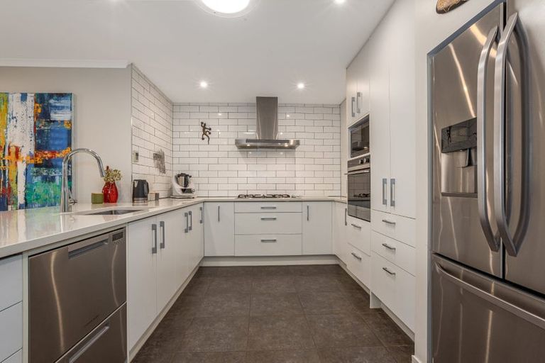 Photo of property in 15 Ashwood Street, Woodridge, Wellington, 6037