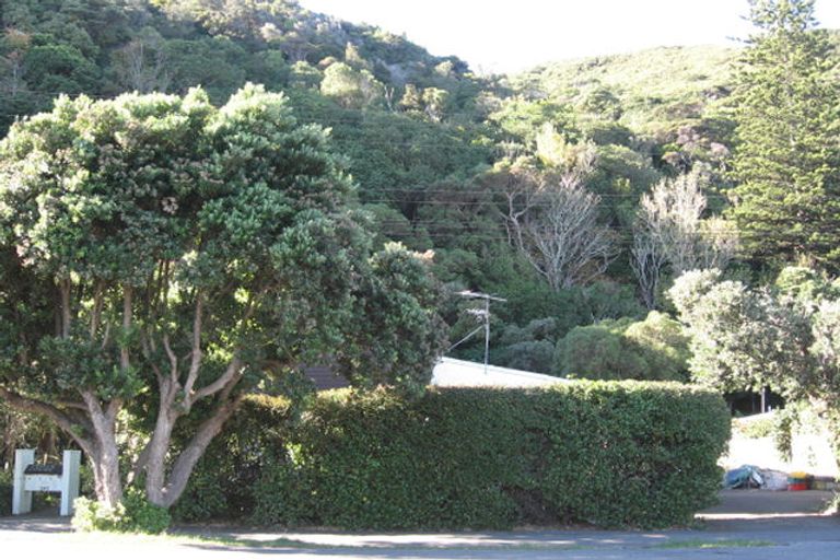 Photo of property in 1/249 Muritai Road, Eastbourne, Lower Hutt, 5013