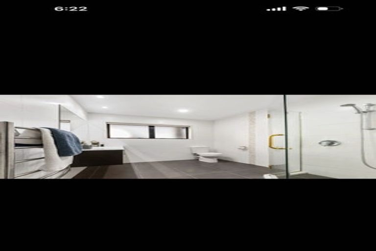 Photo of property in 5 Belleaire Court, West Harbour, Auckland, 0618