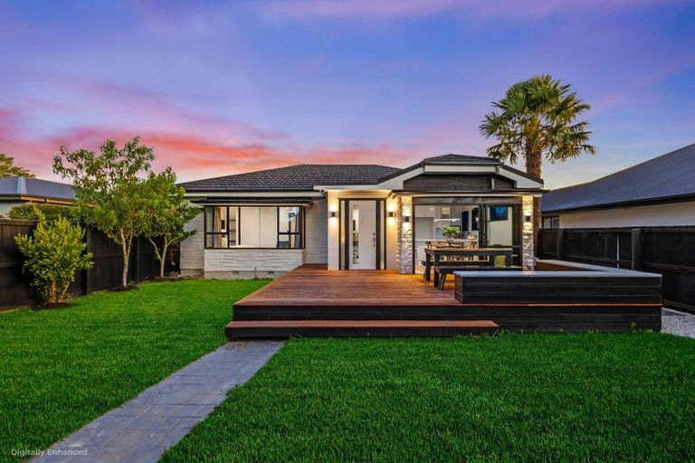 Photo of property in 18a Blighs Road, Strowan, Christchurch, 8052