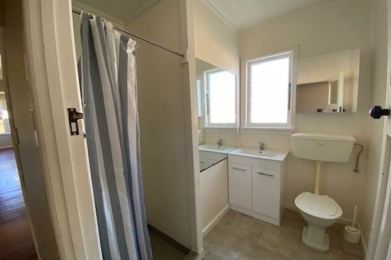 Photo of property in 104 Ferguson Street, West End, Palmerston North, 4412