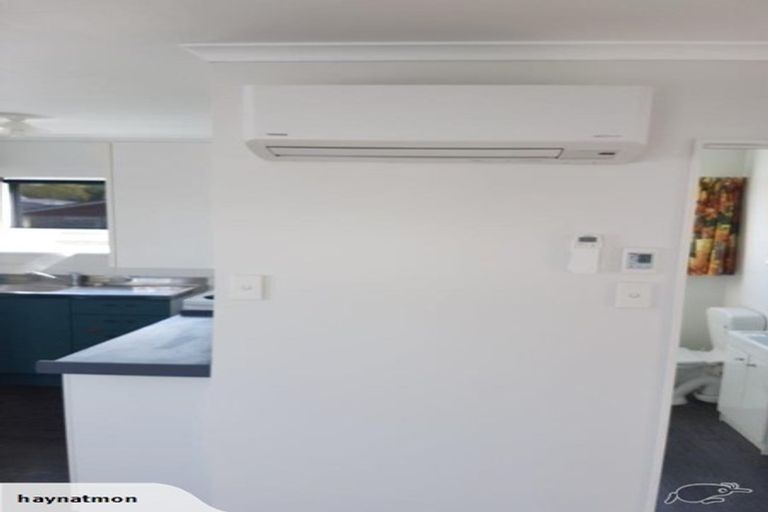 Photo of property in 8 Naumai Place, Spotswood, New Plymouth, 4310