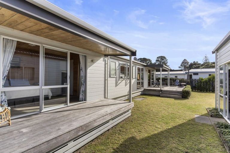 Photo of property in 28 Oceanair Drive, Pauanui, Hikuai, 3579