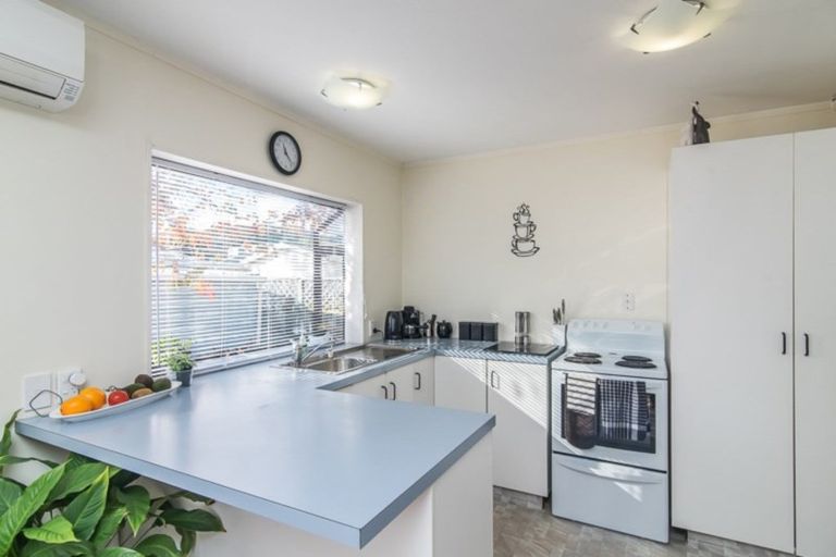 Photo of property in 43b Kapiti Road, Paraparaumu, 5032