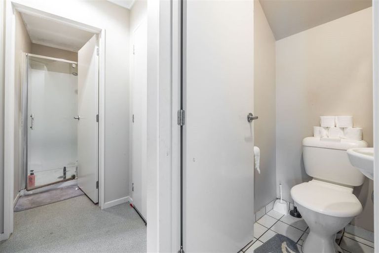 Photo of property in 98c Naylors Drive, Mangere, Auckland, 2022