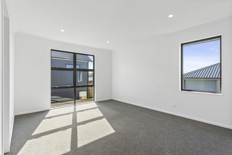 Photo of property in 106 Symes Drive, Red Beach, 0932