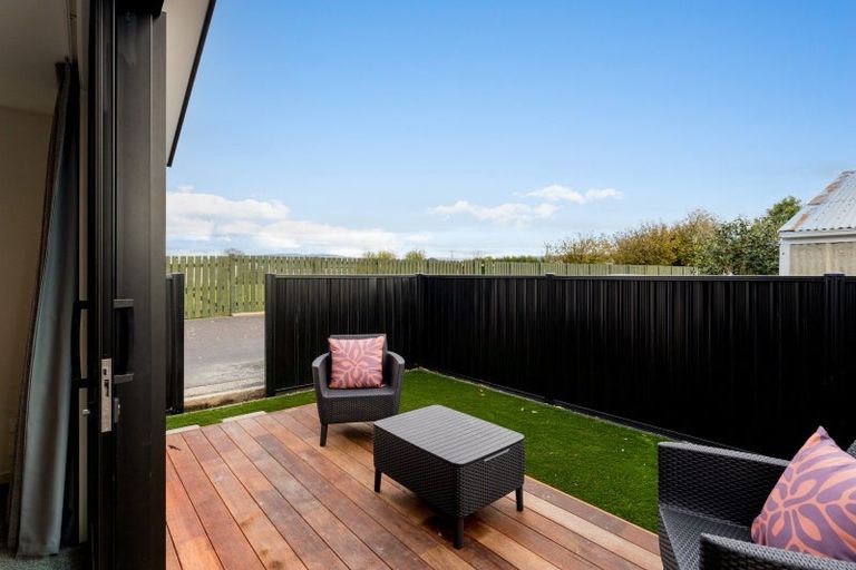 Photo of property in 2/8 Dryden Street, Stoke, Nelson, 7011