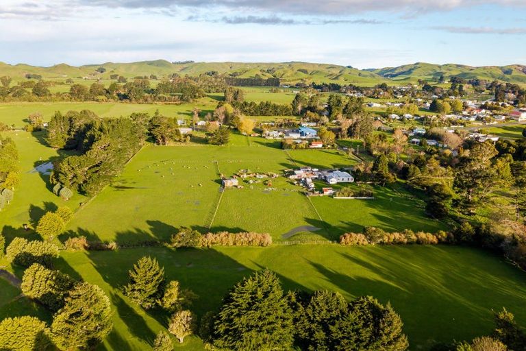 Photo of property in 14 Carters Road, Eketahuna, 4900