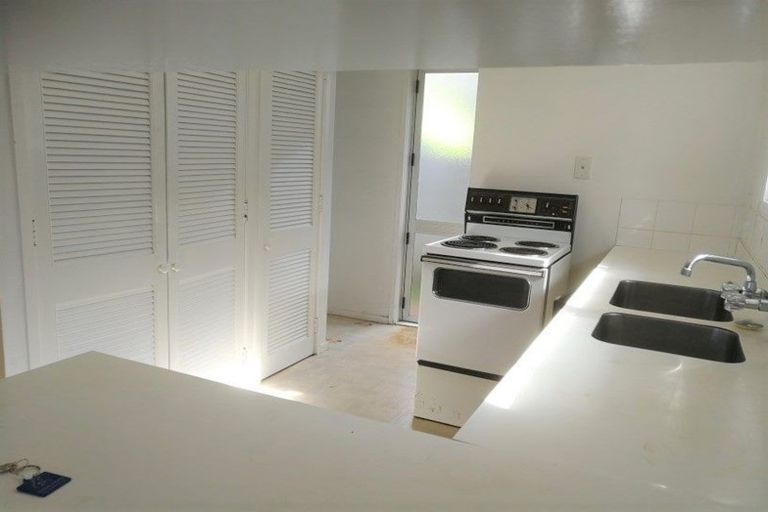 Photo of property in 18 Ramillies Place, Glenfield, Auckland, 0629
