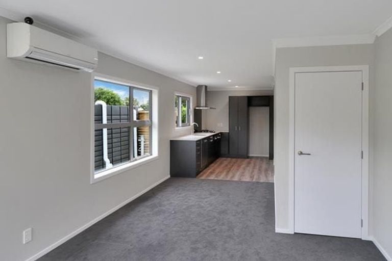 Photo of property in 38 Nile Street, Waterloo, Lower Hutt, 5011