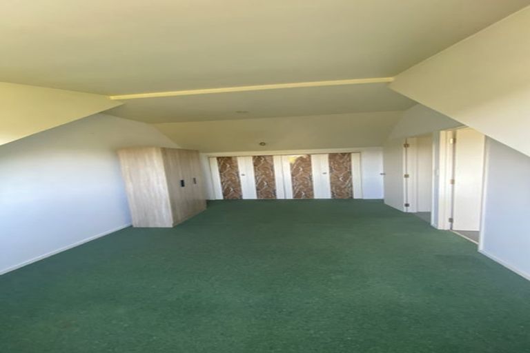 Photo of property in 20/1 Melview Place, New Lynn, Auckland, 0600