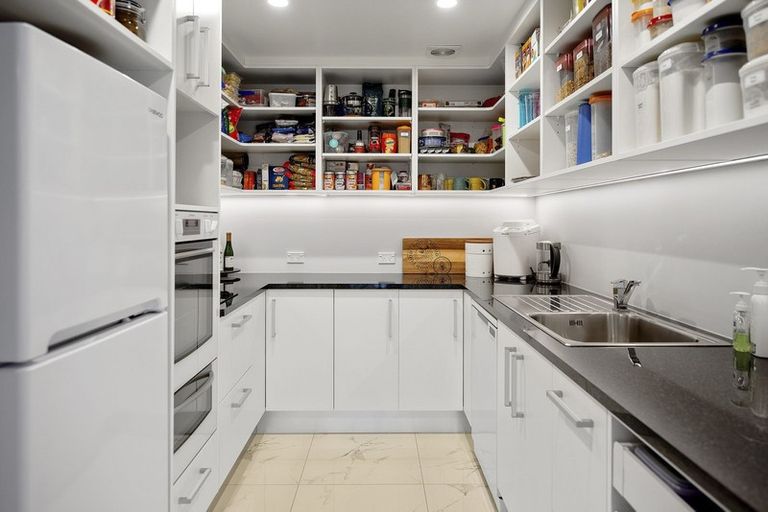 Photo of property in 199 Glenstrae Road, Redcliffs, Christchurch, 8081