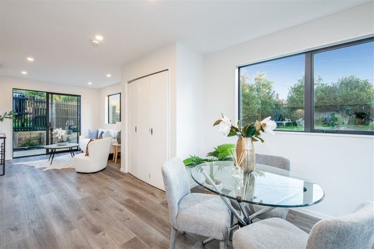 Photo of property in 50a Sherwood Avenue, Te Atatu South, Auckland, 0610