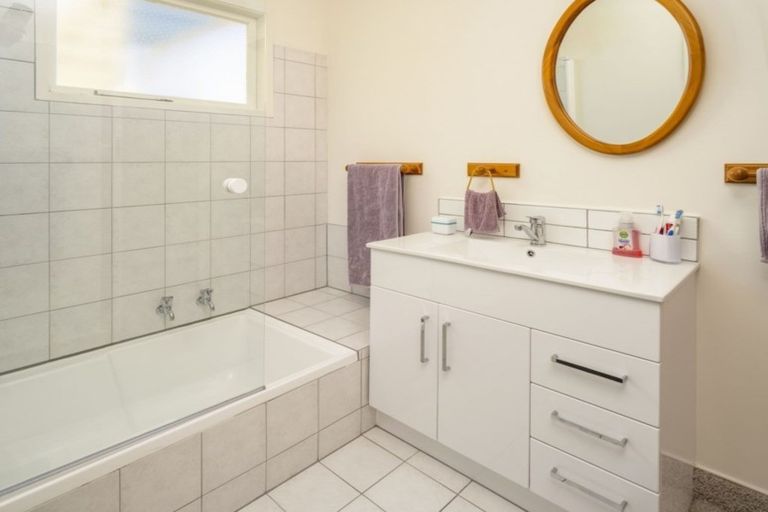 Photo of property in 19 Dickens Street, Stoke, Nelson, 7011