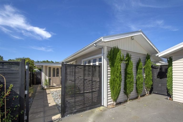 Photo of property in 15 Hoon Hay Road, Hoon Hay, Christchurch, 8025