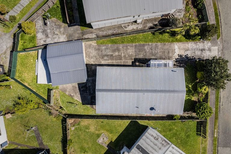 Photo of property in 3 Toporoa View, Ascot Park, Porirua, 5024