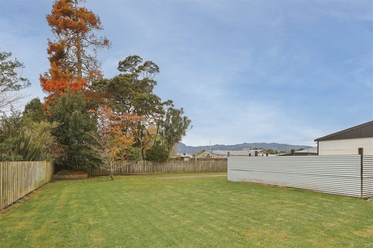 Photo of property in 55 Wakefield Street, Westport, 7825