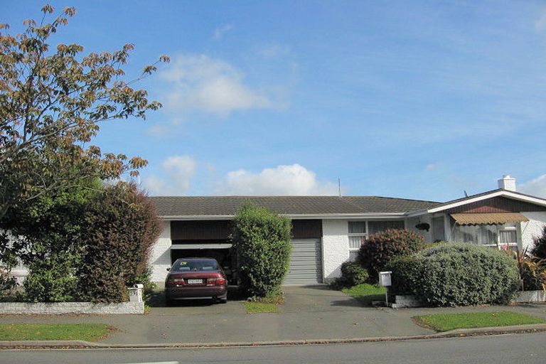 Photo of property in 293 Waimairi Road, Ilam, Christchurch, 8041