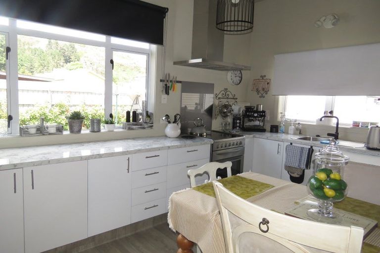 Photo of property in 47 Shiel Street, Reefton, 7830