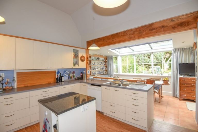 Photo of property in 252 Wainui Main Road, French Farm, Akaroa, 7582