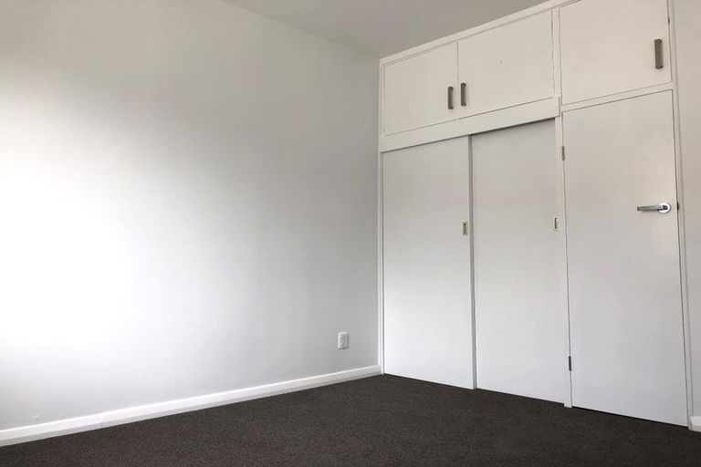 Photo of property in 4 Moana Grove, Waiwhetu, Lower Hutt, 5010