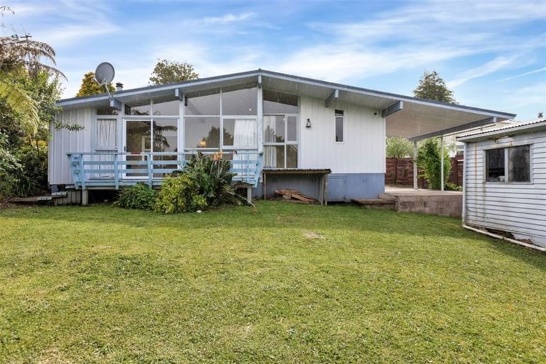 Photo of property in 18 Edge Street, Onerahi, Whangarei, 0110