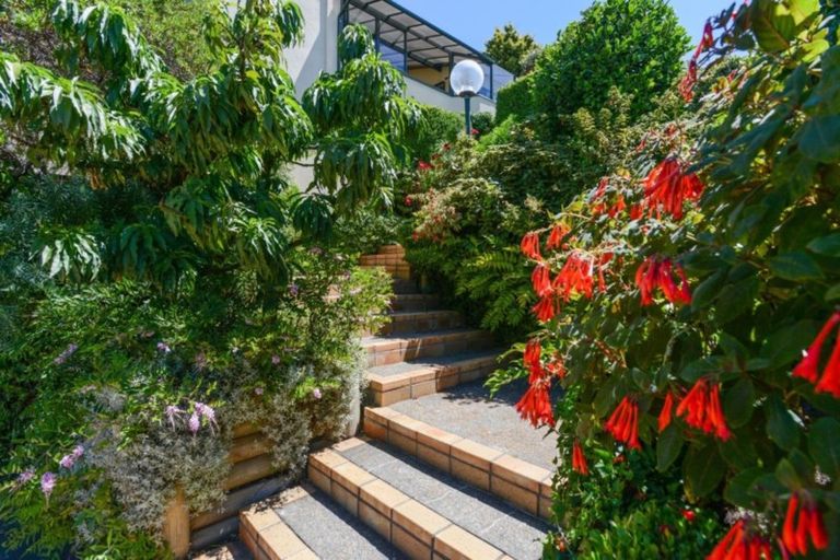 Photo of property in 1/89 Churchill Drive, Taradale, Napier, 4112