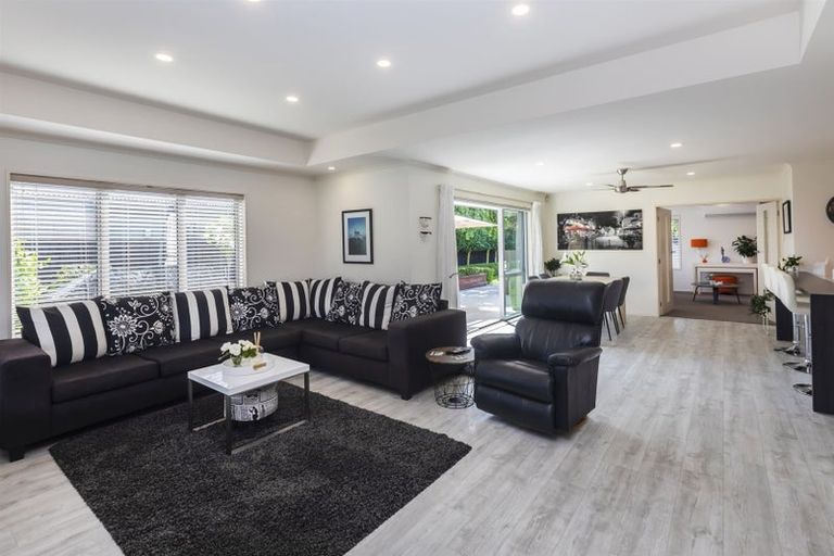 Photo of property in 43 Applefield Court, Northwood, Christchurch, 8051