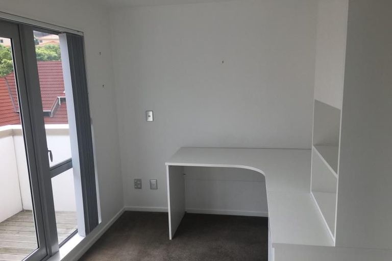 Photo of property in 12u3 Agra Crescent, Khandallah, Wellington, 6035