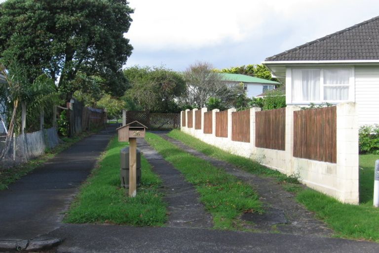 Photo of property in 26 Mackenzie Street, Te Atatu South, Auckland, 0610